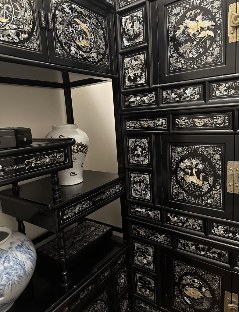 Image of Korean mother-of-pearl lacquerware