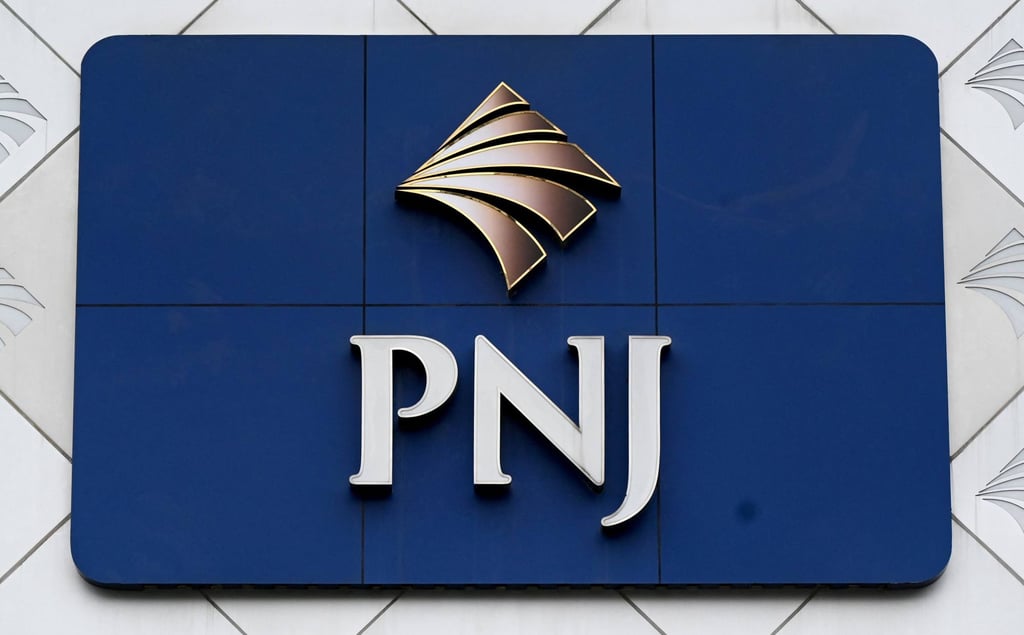 The logo of the Phu Nhuan Jewelry group is displayed at the storefront of a shop in Hanoi on July 15, 2026. Photo: AFP The logo of the Phu Nhuan Jewelry group is displayed at the storefront of a shop in Hanoi on July 15, 2026. Photo: AFP